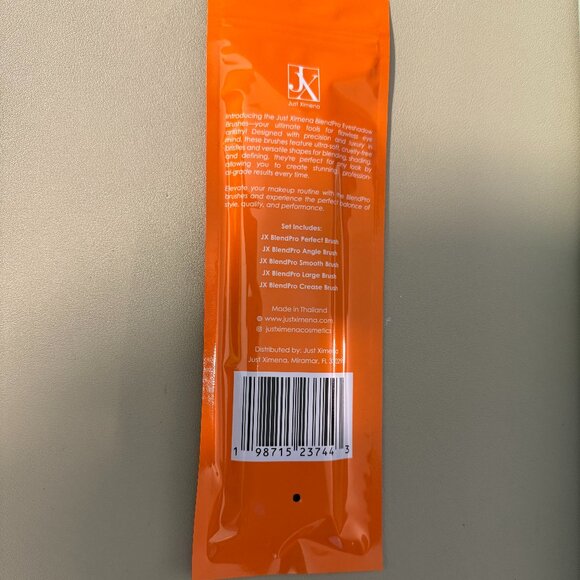 NEW - IPSY - October Bag - JUST XIMENA JX BlendPro 5-Piece Brush Set - Picture 3 of 3